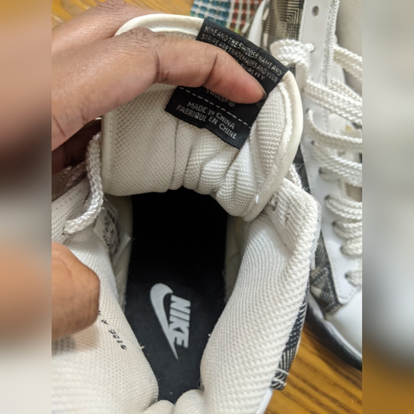 Shoes - Picture 4 of 4